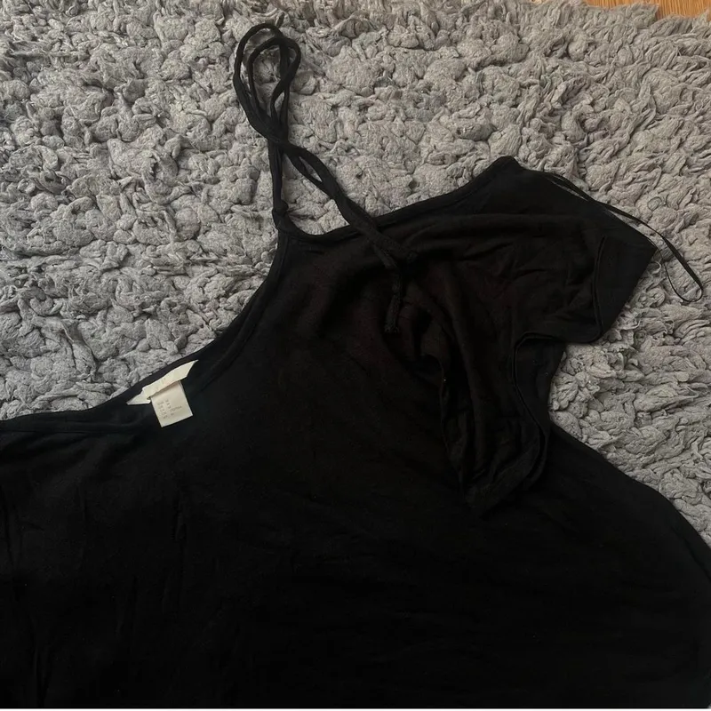 H&M Minimalist Casual Shirt Wanita black photo 1