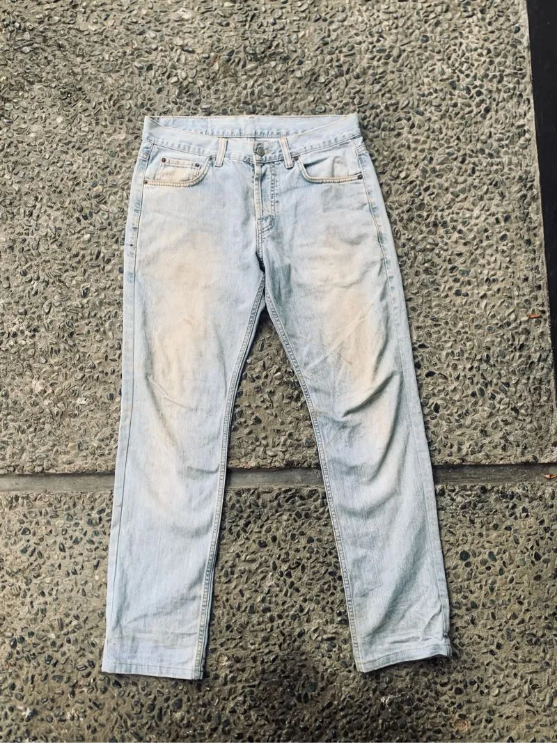 Preloved Levi’s 501 Original Light Wash – W32 L34 (USA Made) photo 1