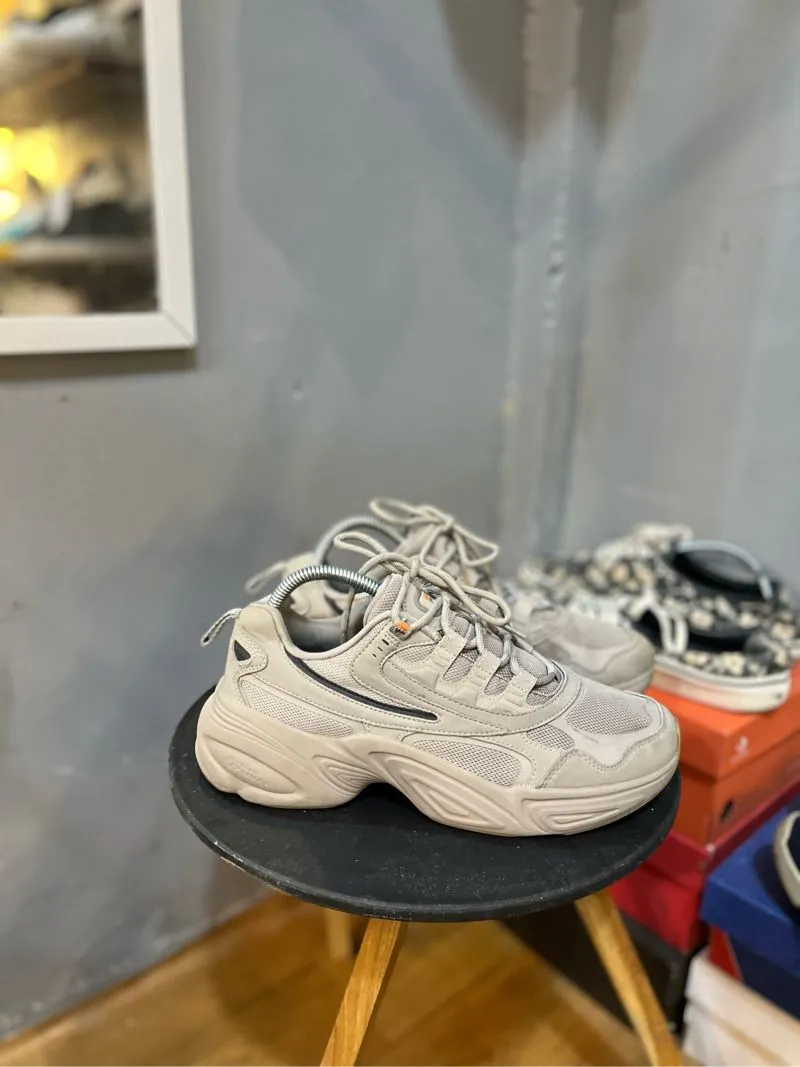 Fila Unisex Hypercube Trainer Sneaker photo 1