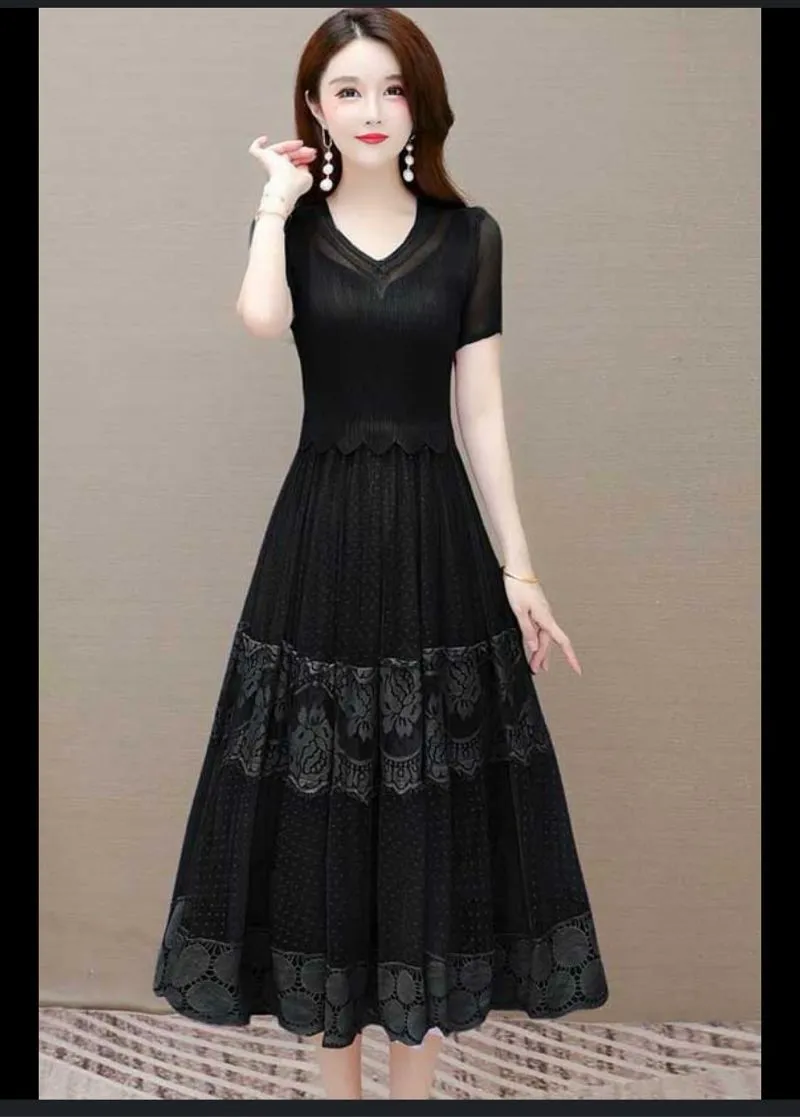 Dress hitam plisket mix brokat photo 1