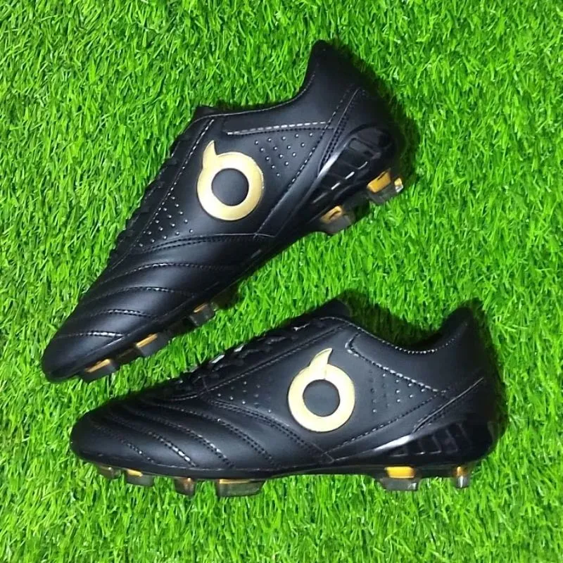 Sepatu bola ortuseight catalyst Liberte  photo 1