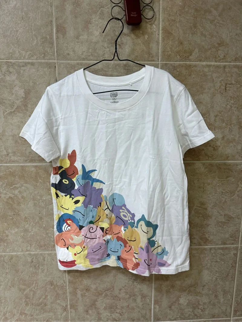 UNIQLO POKÉMON TSHIRT COLLECTIVE FIND photo 1