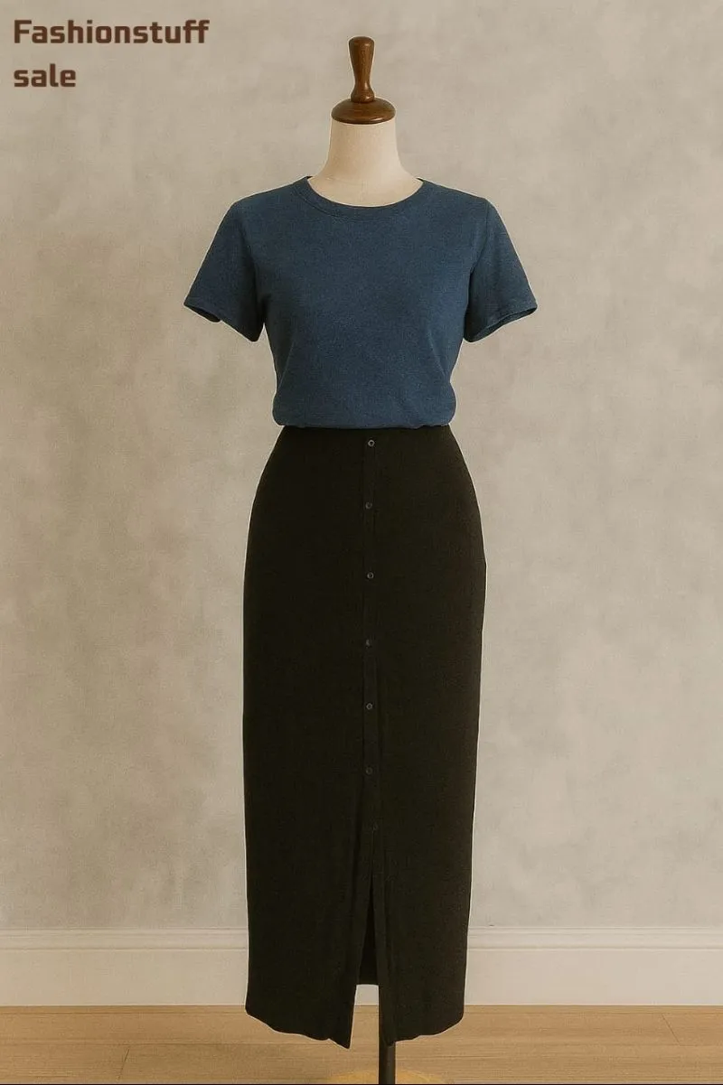 Rok hitam Pull and Bear photo 1