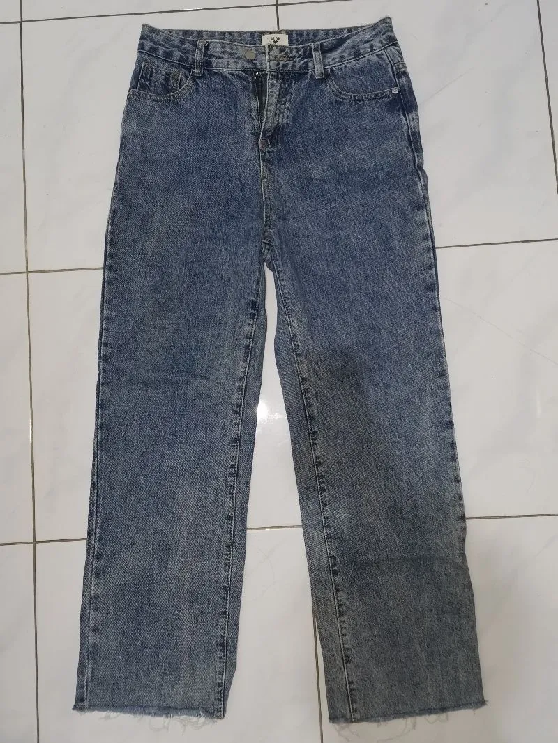 Blue Jeans High Waisted  photo 1