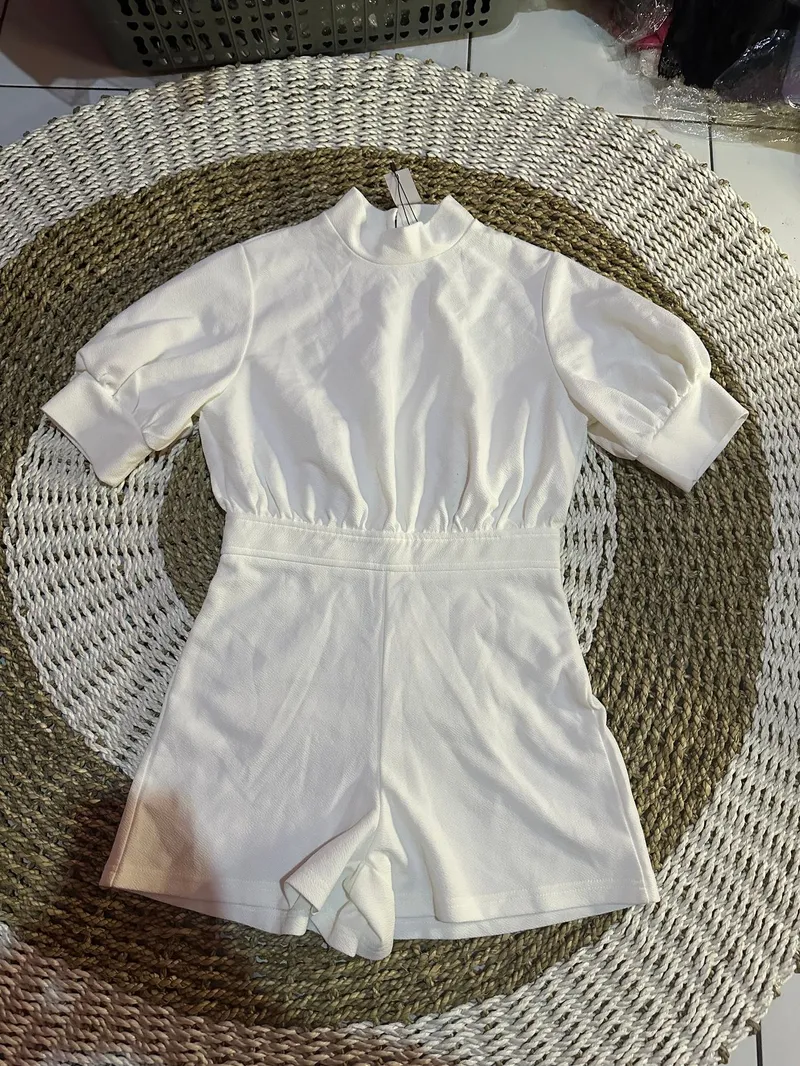 Shein Casual Jumpsuit Wanita white photo 1