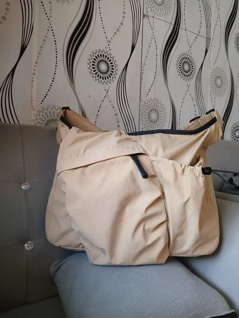 Urban Revivo Luxury Casual Bag Pria khaki photo 1