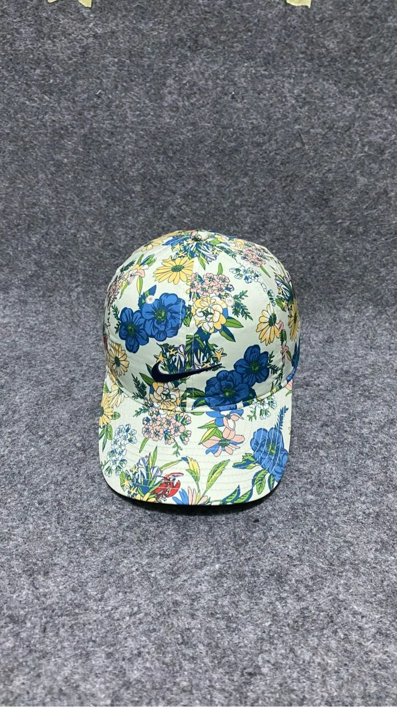 Topi Nike Golf Full Motif Bunga photo 1