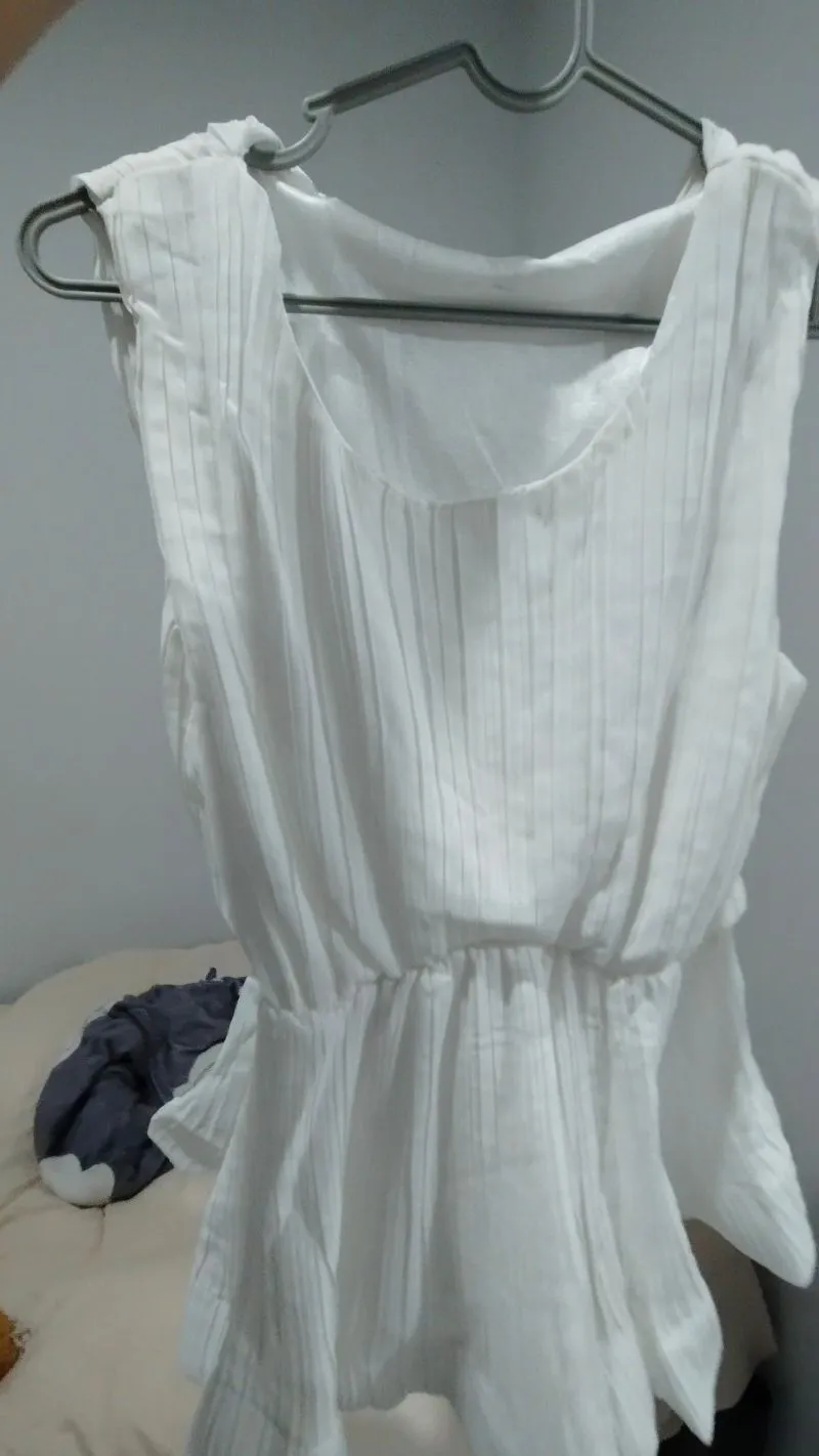 Sleve top white photo 1