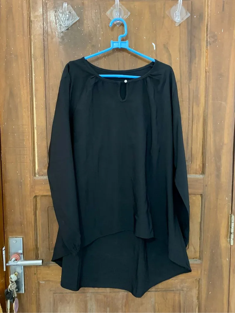 Blouse Hitam photo 1