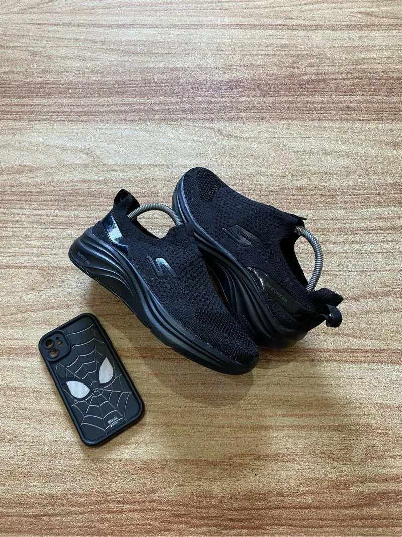 Skechers Sportswear Sneakers Pria black photo 1