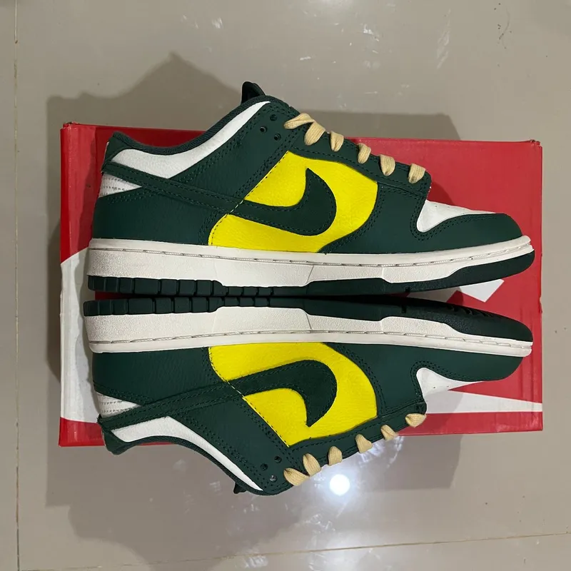 Nike Streetwear Y2K Sneakers Wanita green yellow photo 1