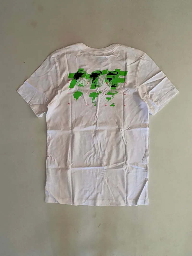 KAOS TSHIRT NIKE NSW WW KATAKANA photo 1