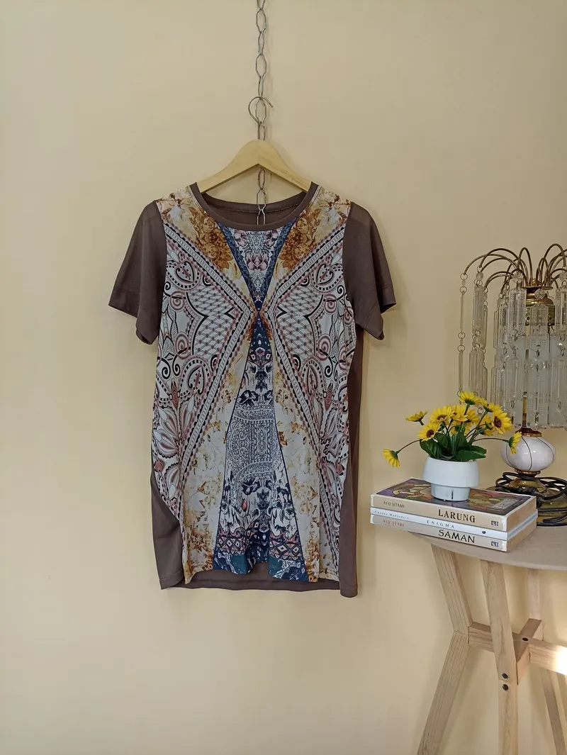 Vintage Luxury Blouse Wanita tan brown blue yellow photo 1