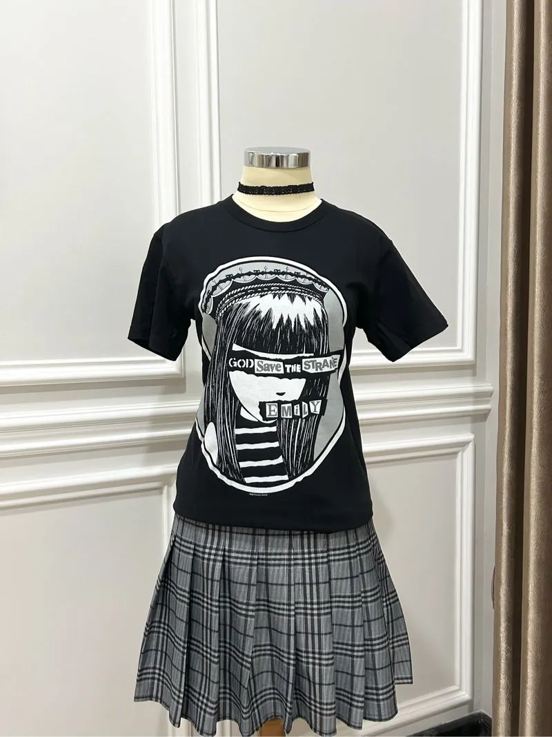 grunge gothic emo hot topic black tee + tartan skirt photo 1