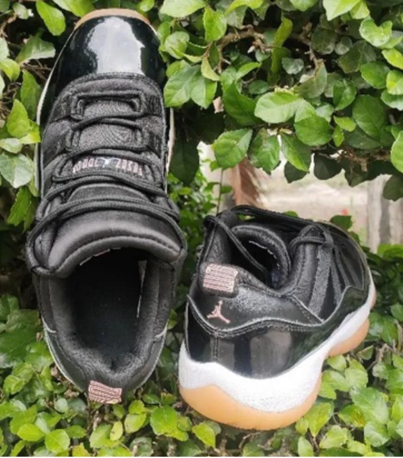 Nike Air Jordan Casual Sneakers Pria black photo 1