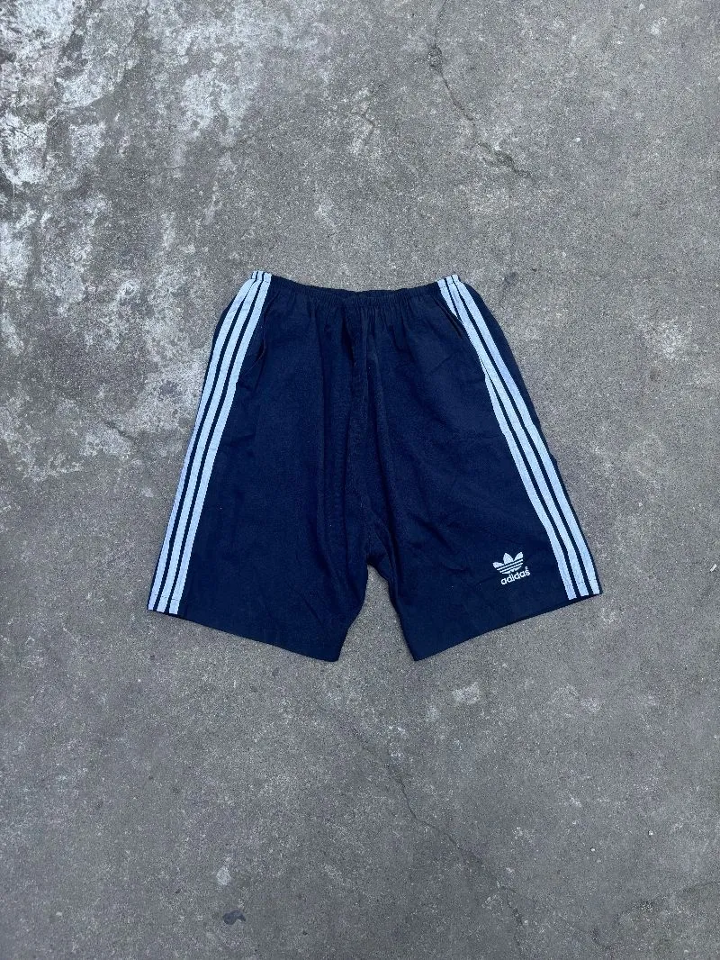 Celana pendek adidas photo 1