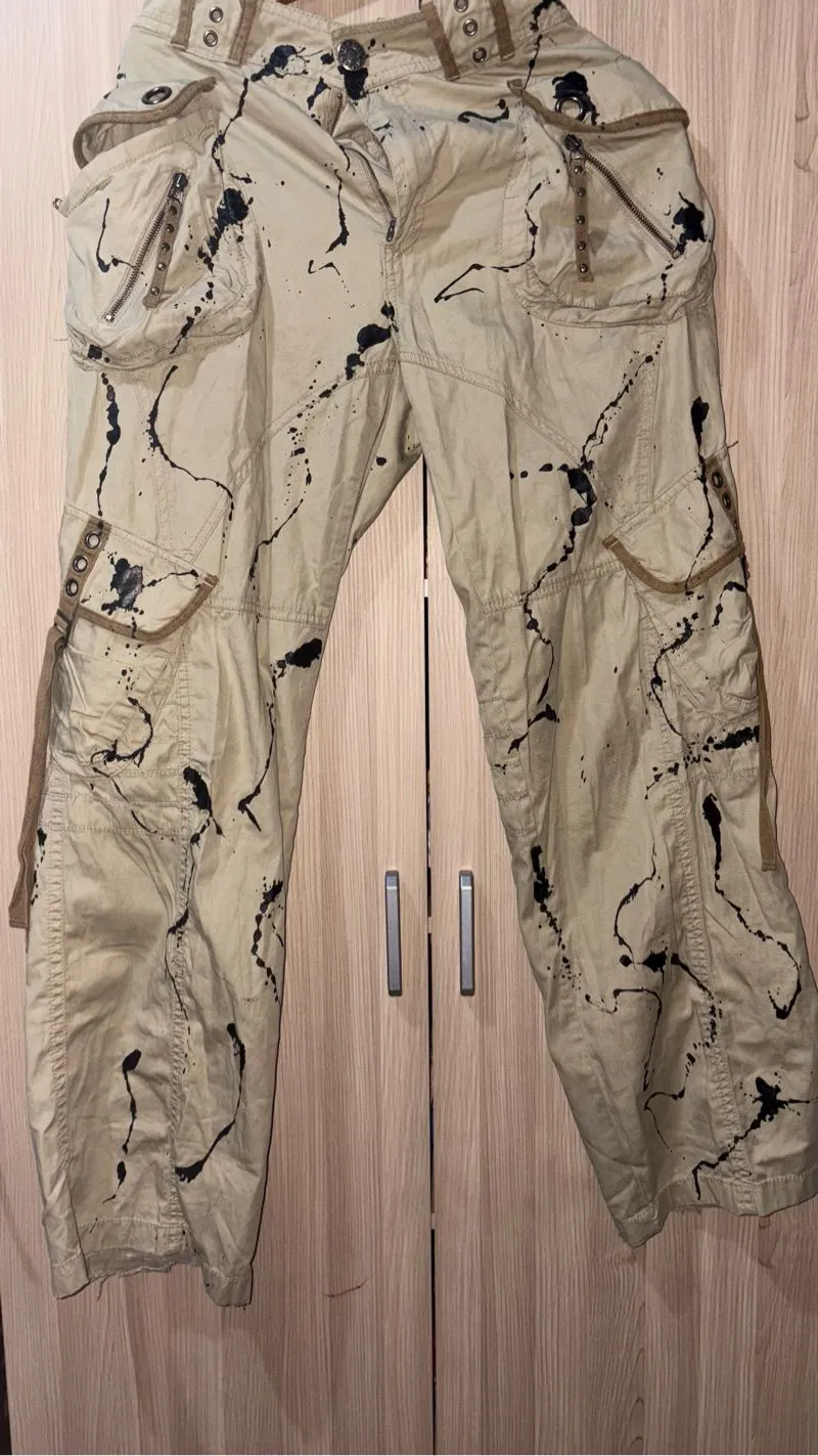 Reworked Cargo Pants photo 1