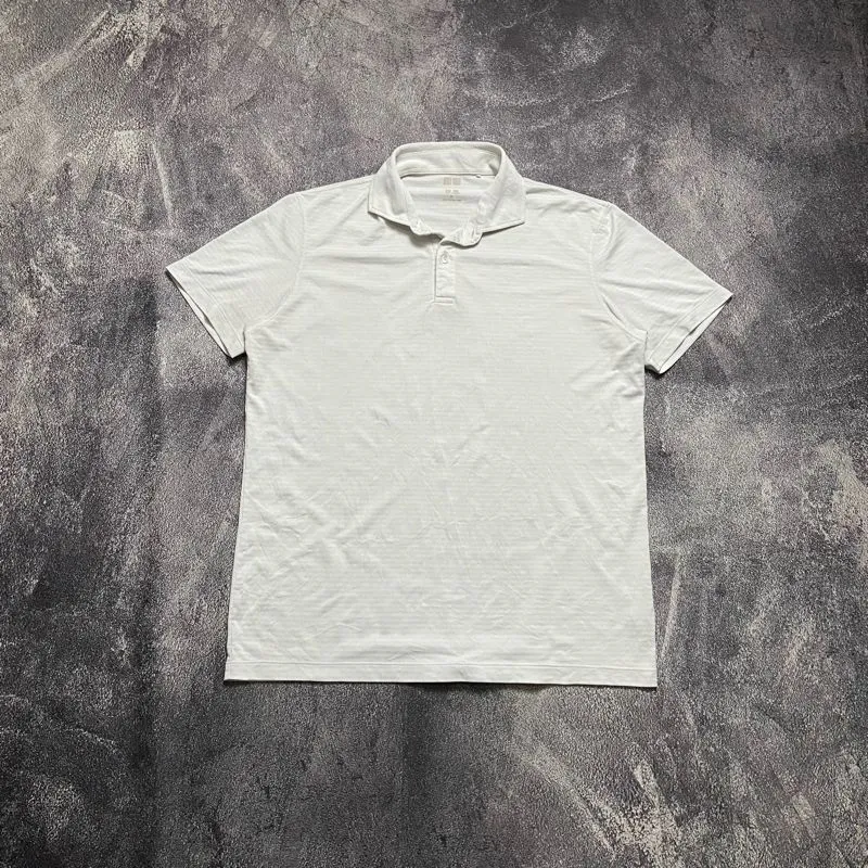 Uniqlo sport polo shirt photo 1