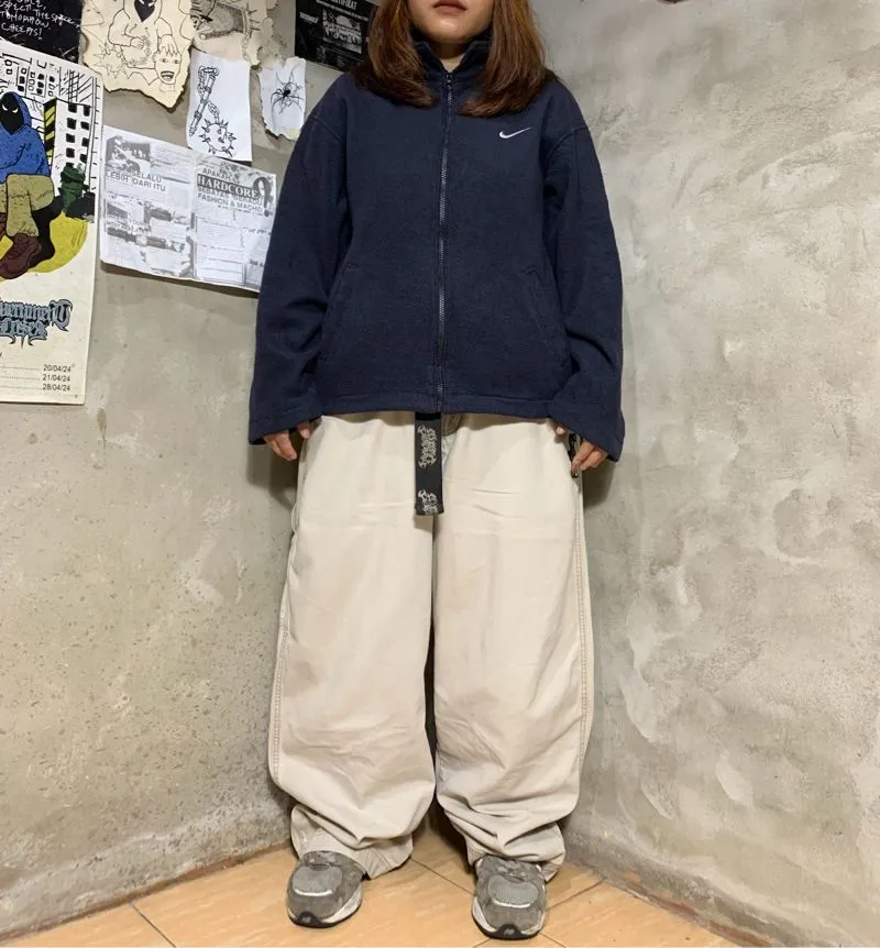 carpenter pants photo 1