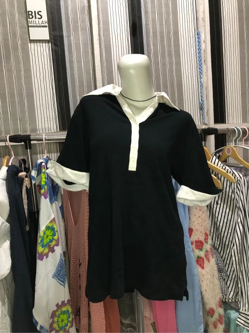 uniqlo polo rugby kaos hitam putih kerah like new photo 1