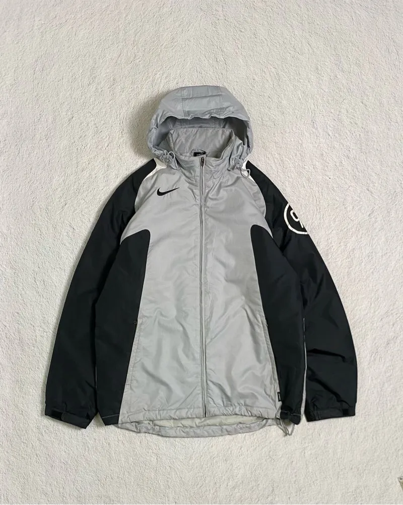 00s Nike total90 padded jacket photo 1