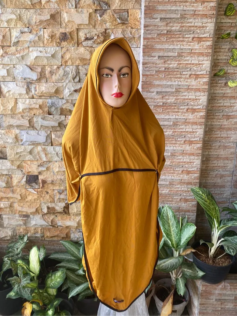 Jilbab Instan Mustard List Hitam Multifungsi – Bisa Jadi Cad photo 1