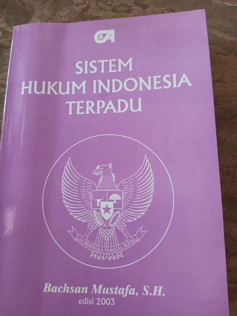 Sistem Hukum Indonesia  photo 1