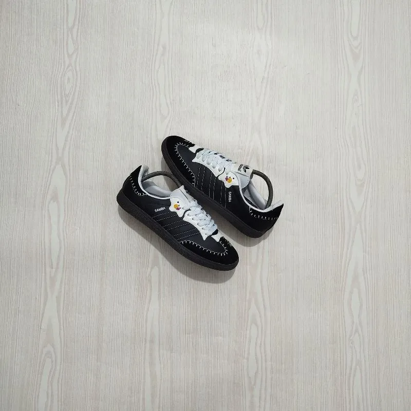 Adidas samba photo 1