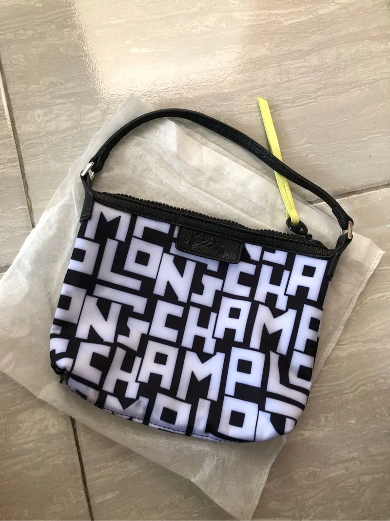 longch*mp handbag photo 1