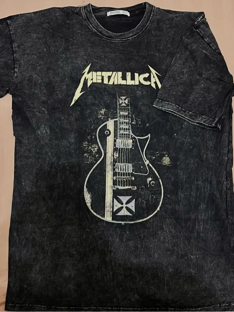 Bershka Metallica Tshirt (unisex) photo 1