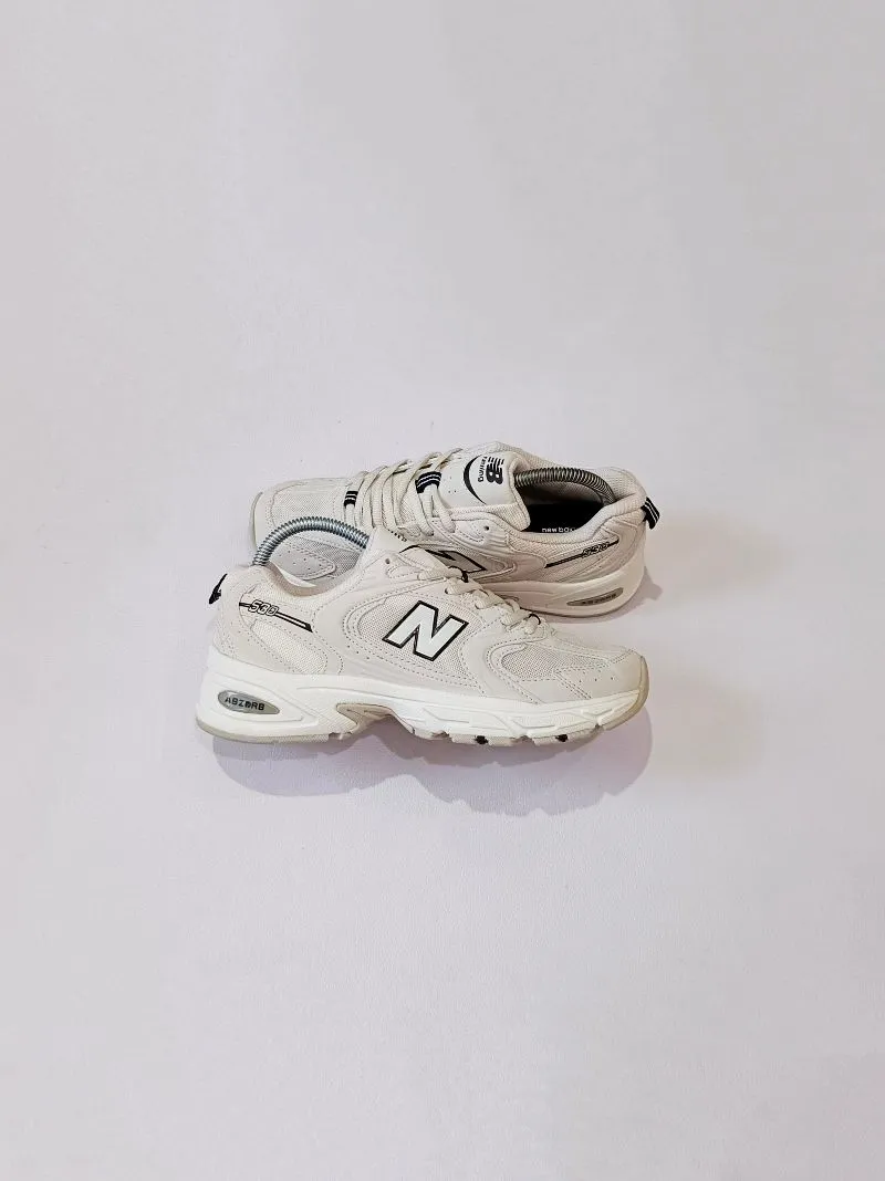 New Balance 530 Cream Beige photo 1