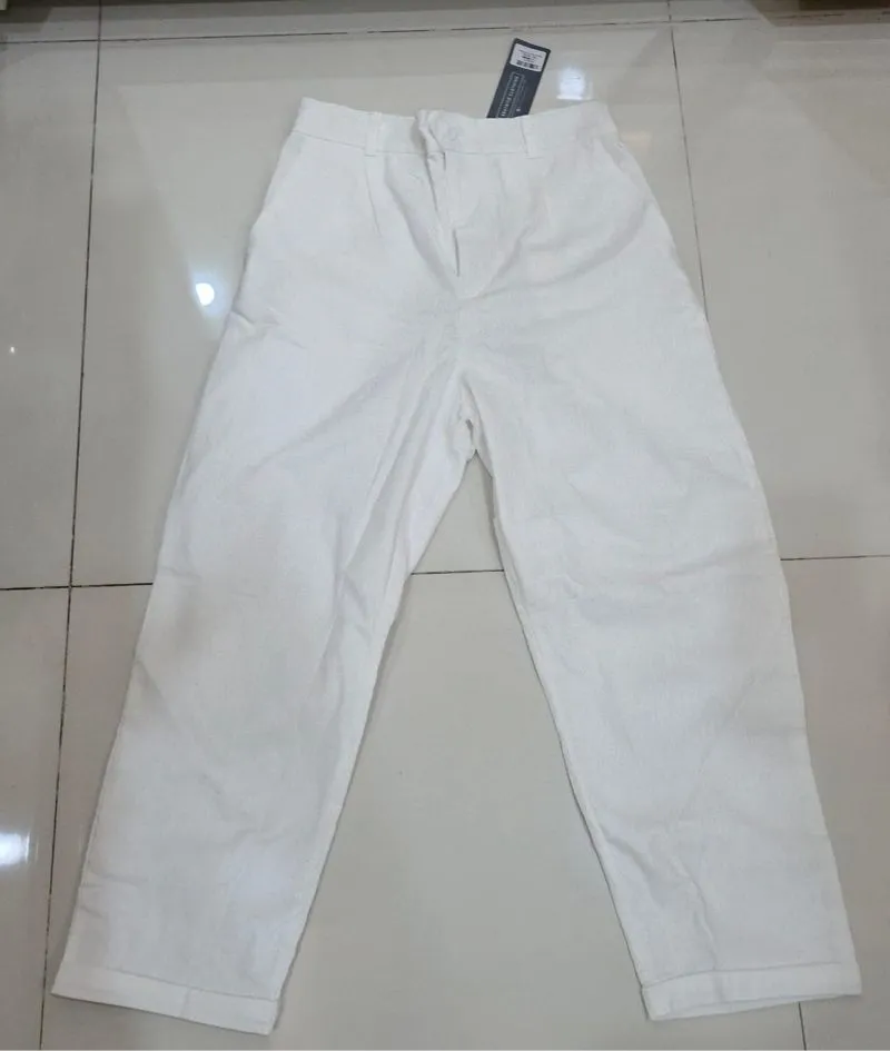 Preloved Kama Pants by Beatrice Clothing photo 1
