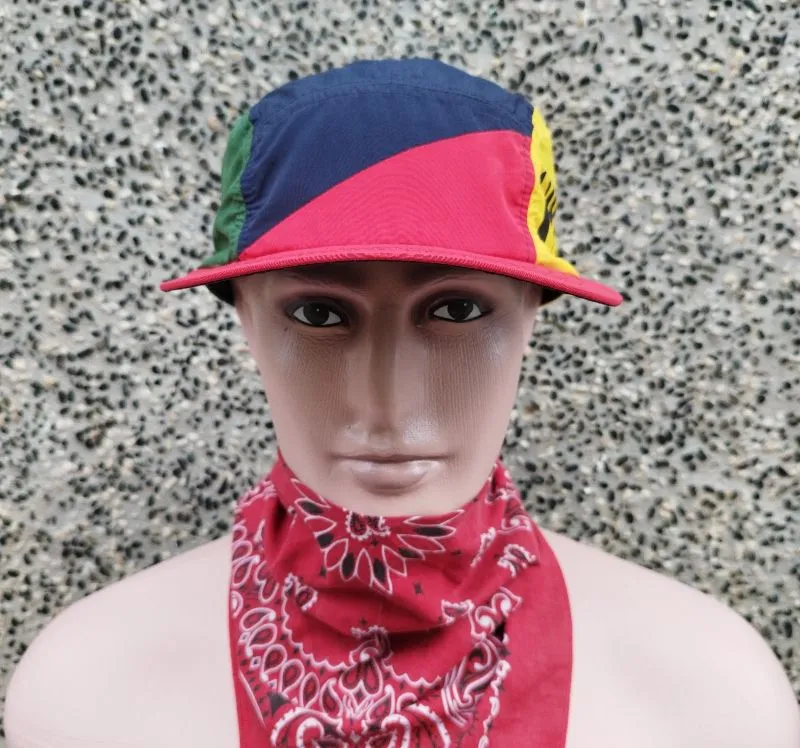 Topi 5 panel yupoong multicolors photo 1