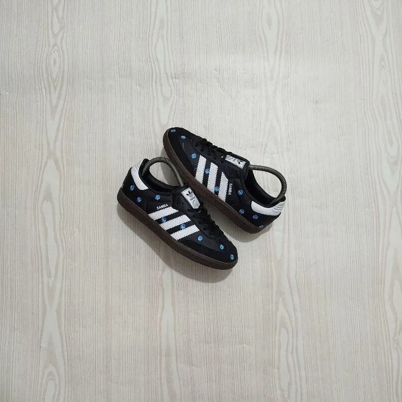 adidas gazelle silver green womens adidas Samba OG Wmns Black Floral