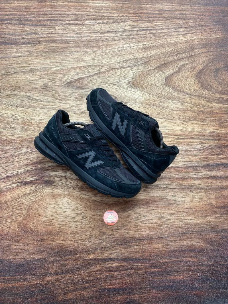 New Balance 990 photo 1