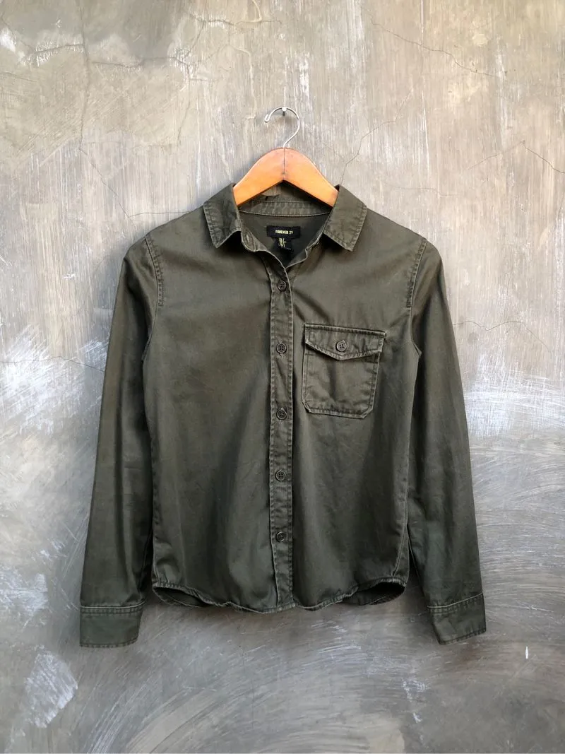 Kemeja Army Forever 21 Basic Tops photo 1