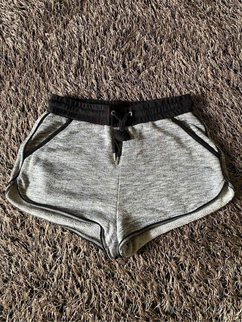 H&M Short Pants (Size XS) photo 1