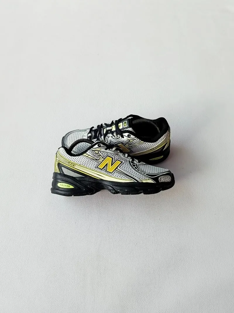 New Balance 740 Sea Salt Phantom photo 1