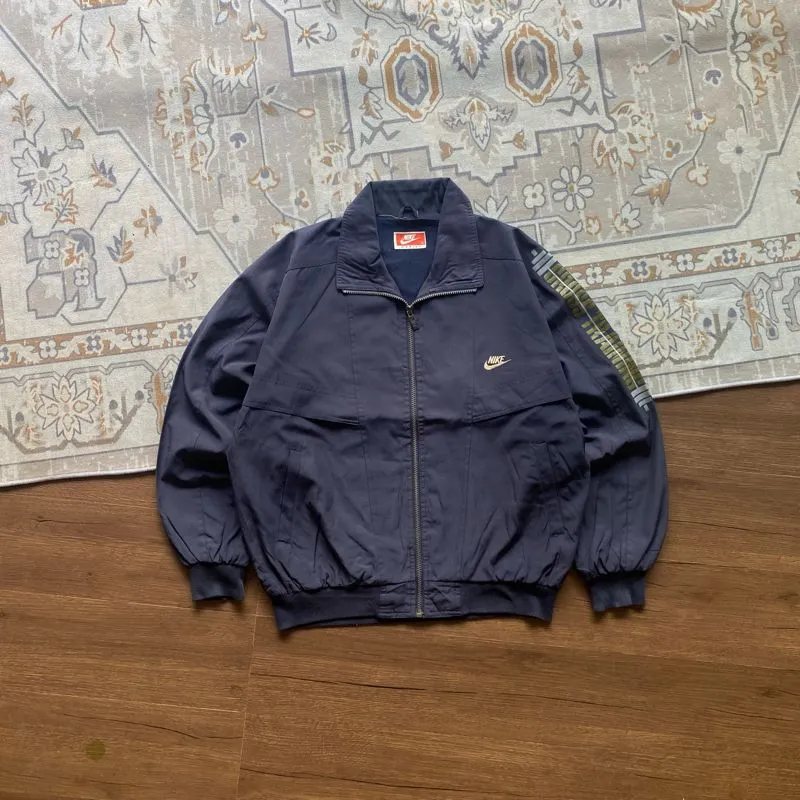 Nike international Windbreaker jacket photo 1