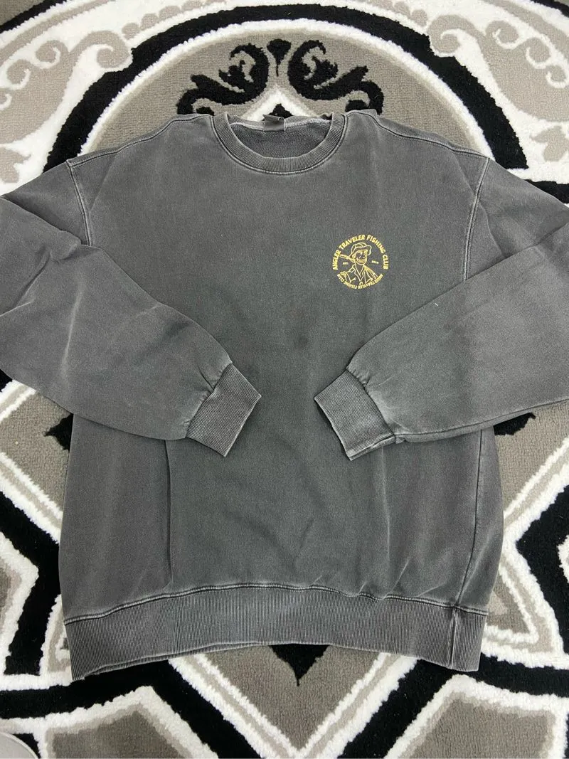 crewneck “travel” photo 1