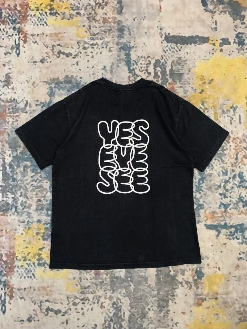 Uniqlo Streetwear Y2K T-shirt Pria black photo 1