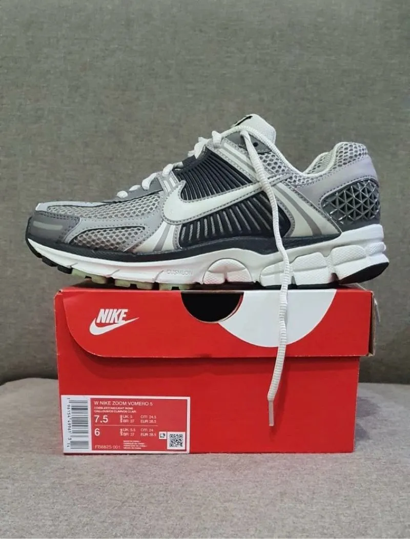 Nike Zoom Vomero 5 photo 1