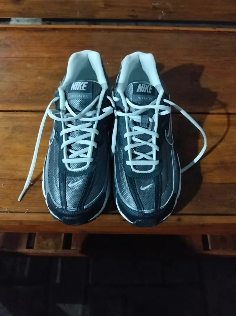 nike initiator mens original photo 1