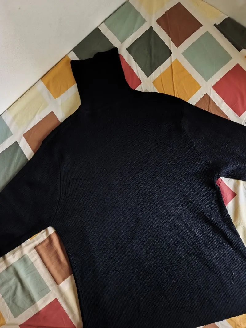 COOL WATER Black Ribbed Knit Turtleneck Sweater || SIZE XL photo 1