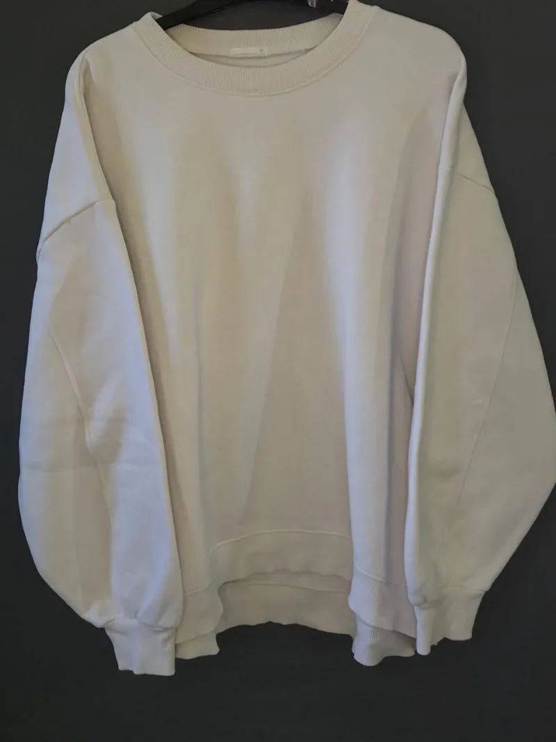 Crewneck GU photo 1