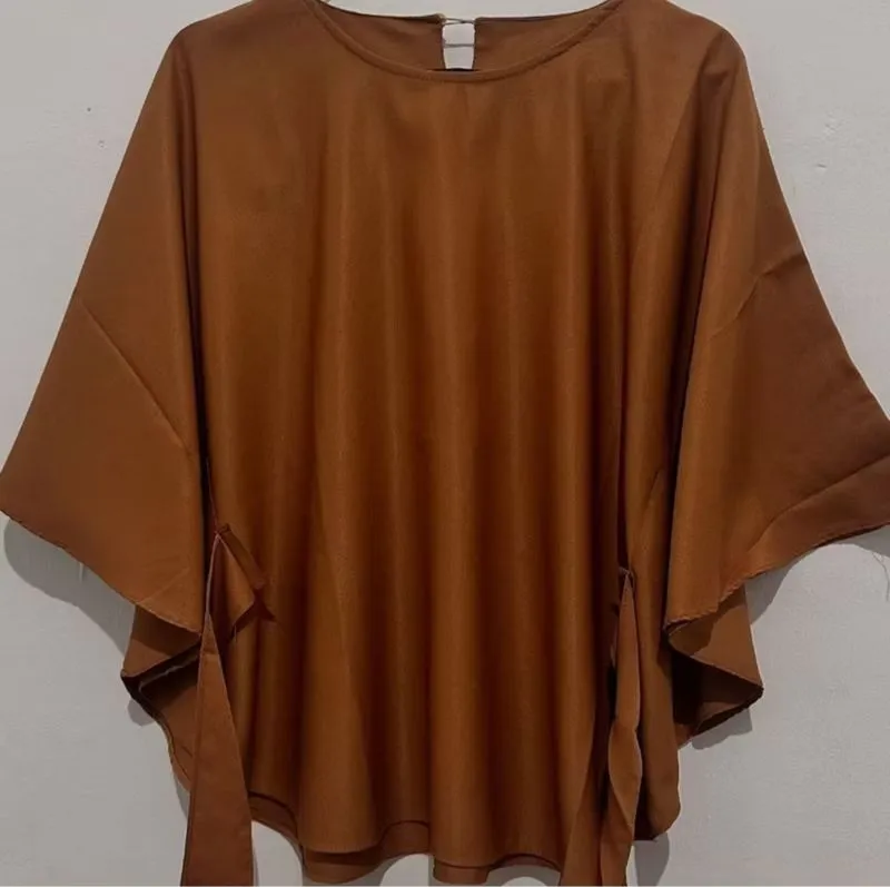 Blouse Satin Coklat photo 1