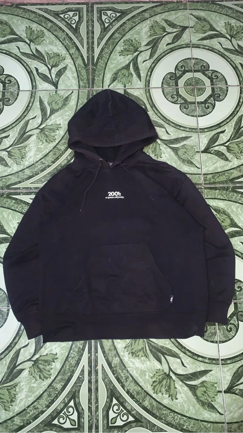 HOODIE UNIQLO GU photo 1