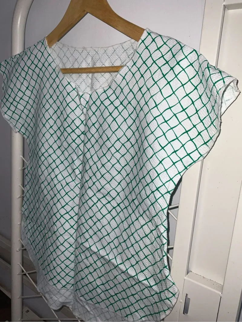 Kaos blus motif ketupat kotak hijau photo 1
