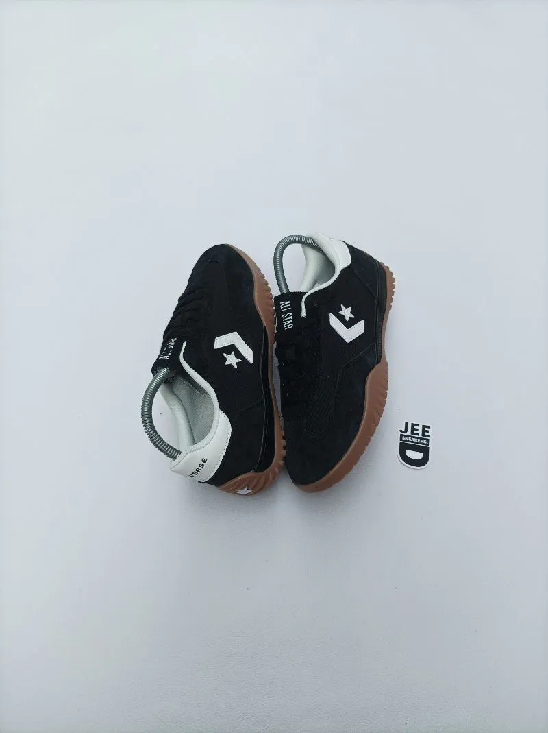 Converse Run Star Trainer Black White photo 1