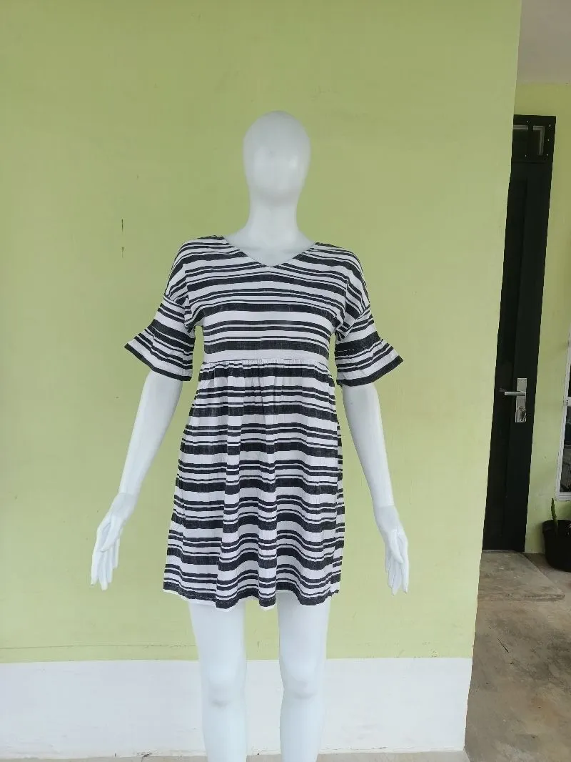 MINI DRESS LENGAN LONCENG LUCU photo 1